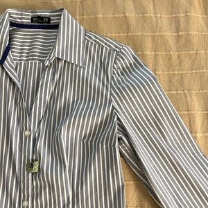 Express Essential Stretch V-Neck Blue and White Striped Dress Shirt Size: S/P